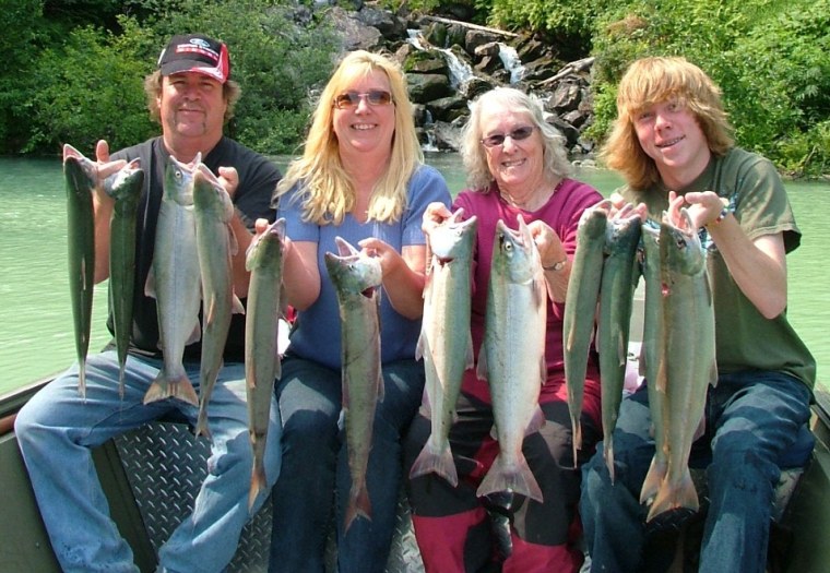 Image: Family fishing trip in Alaska