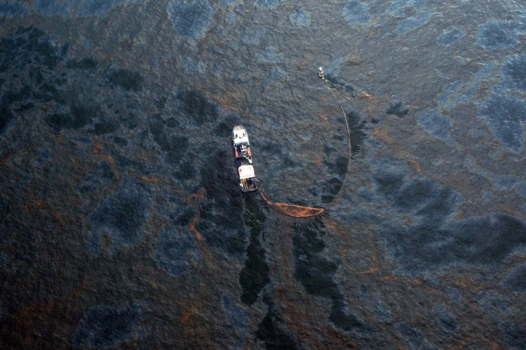 Image: Coast Guard Attempts Burning Off Oil Leaking From Sunken Rig