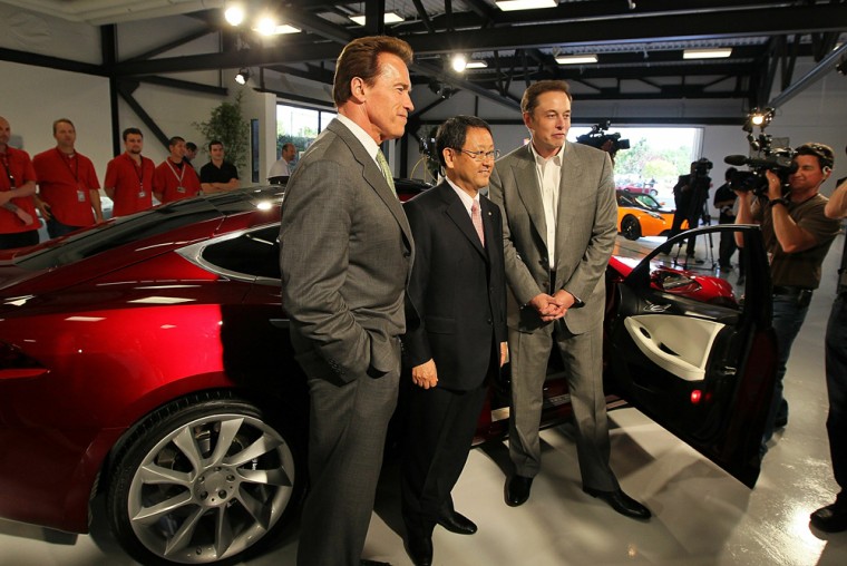 Image: Gov. Arnold Schwarzenegger And Tesla Motors Make Announcement
