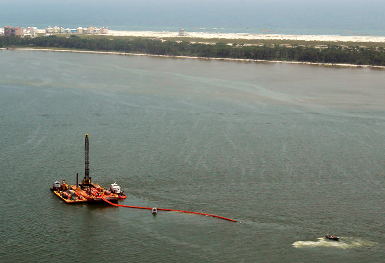 Image: Protective boom across the mouth of Mobile Bay in Alabama