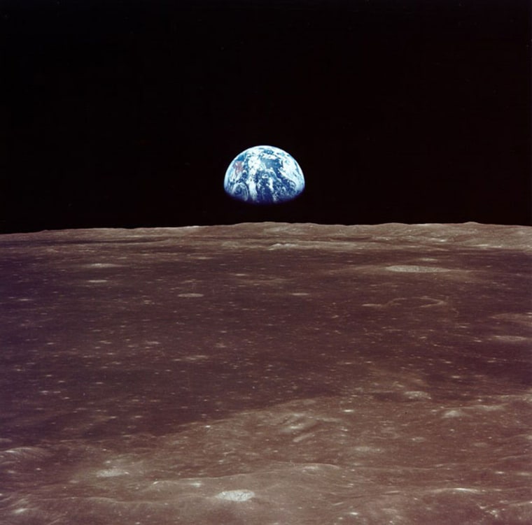 Image: Earth from the moon