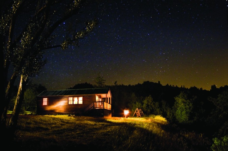 Image: Lodge under the stars