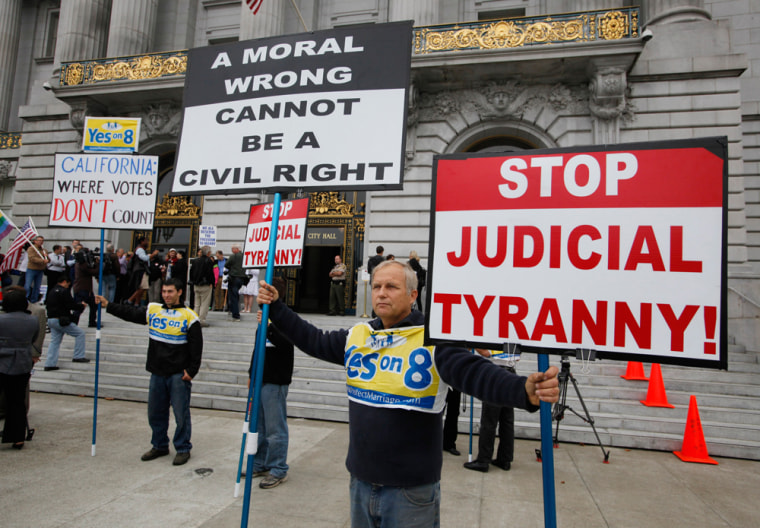 Image: Gay marriage in San Francisco