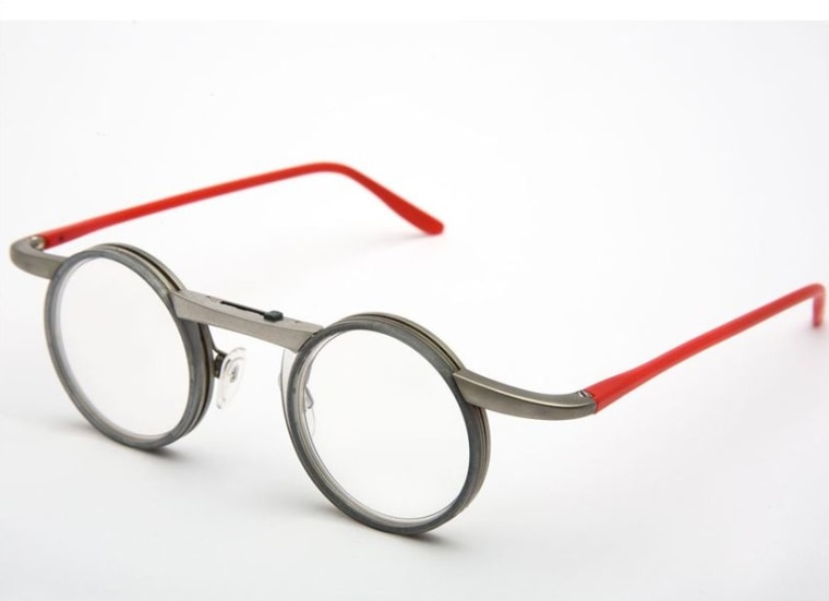 Vixion's autofocus eyeglasses: Relax your eye muscles all day