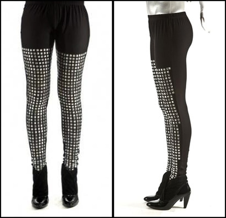 Heavy Metal Leggings - 98% Viscose 2% Spandex - Silver metal - One size - Black and silver - Hand wash only 
As seen on the e-label