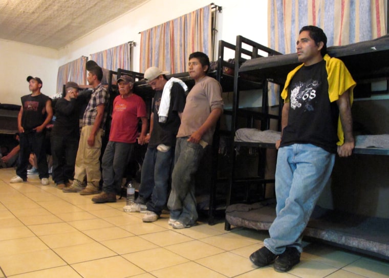 Image: Hector Ortega waits with other attempted border crossers