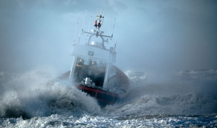 Image: Ship storm