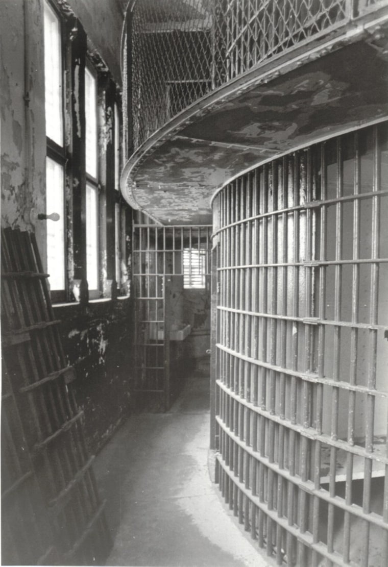 Image: Rotary Jail