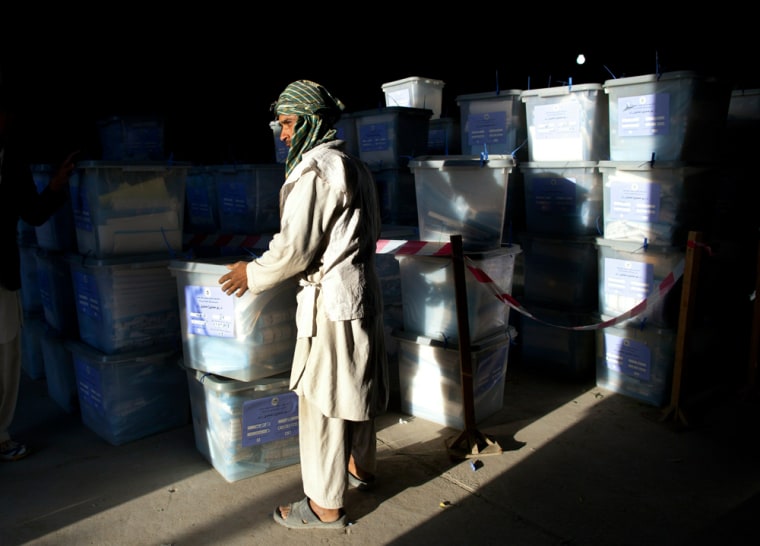 Image: Afghans Go To the Polls For Parliamentary Elections