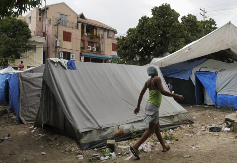 Image: Refugee camp in Port-au-Prince