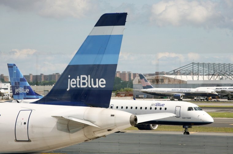 Image: JetBlue plane