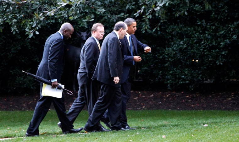 Image: Barack Obama, Robert Gibbs, David Axelrod, Reggie Love