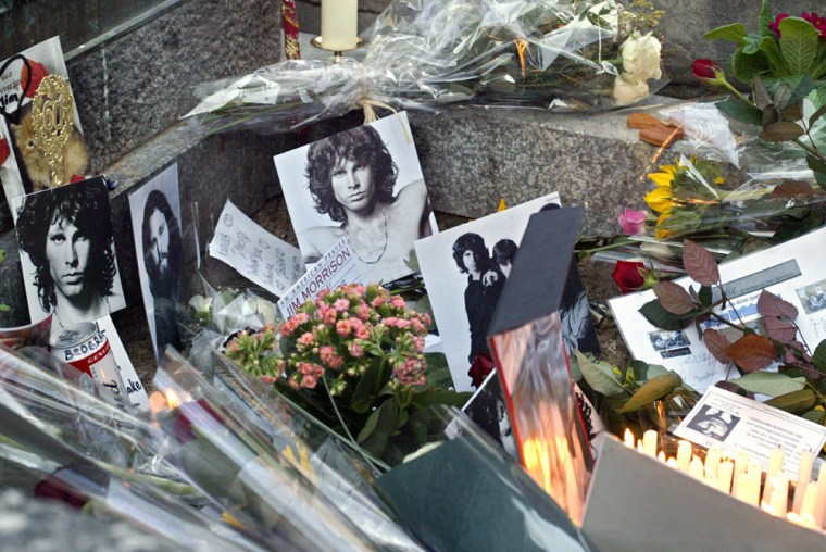 Image: Jim Morrison's grave