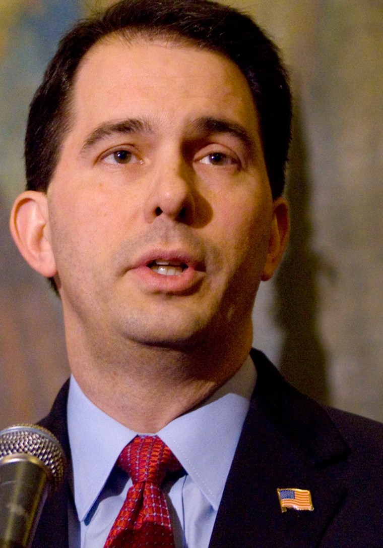 Image: Wisconsin Governor Walker holds a news conference at the state Capitol in Madison