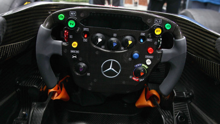 Image: Jalopnik Mercedes wheel