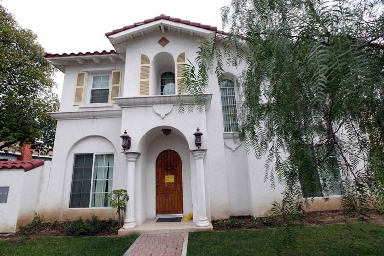 Image: A townhouse believed to be used by Chinese mothers to birth their children in the U.S. for the purpose of citizenship, in San Gabriel, Calif.