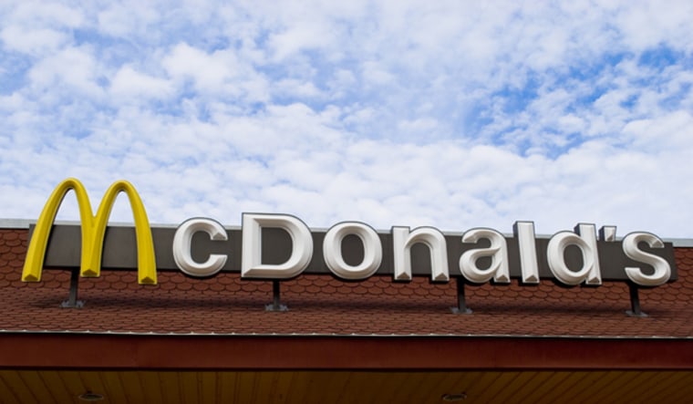 McDonald's upgrades — cashiers out, computers in