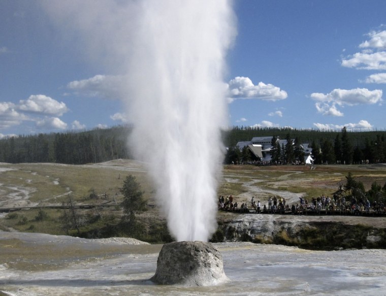 Image: Travel Trip Yellowstone Trip