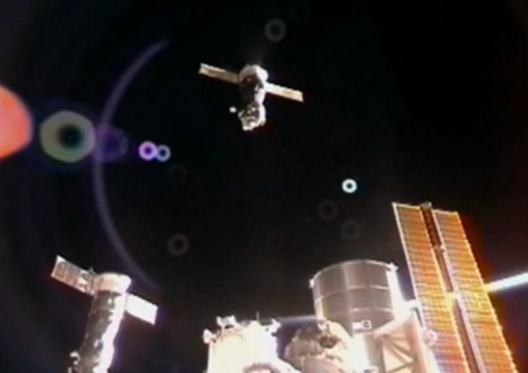 Image: Soyuz approach