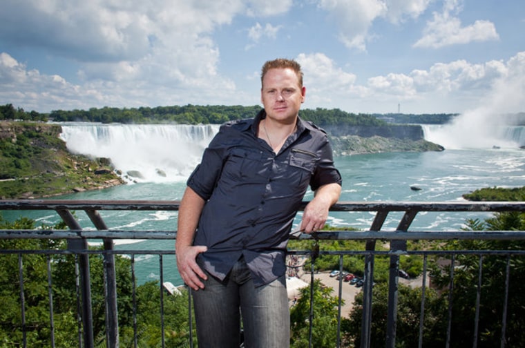 Nik Wallenda, a scion of the circus family, is asking officials in two nations to let him do a tightrope walk across Niagara Falls.
