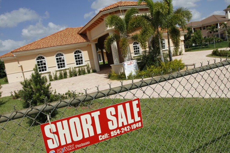 Image: Home for sale in short sale