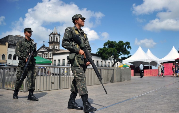 Image: Brazilian soldiers patrol the streets of Salvador,