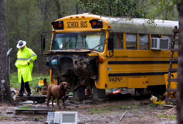 2 children found living in abandoned bus in Texas
