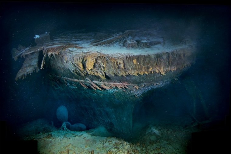 Image: Titanic stern