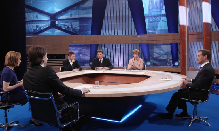 Image: Dmitry Medvedev gives live interview to five TV channels
