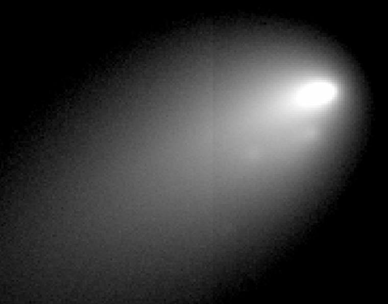 This image of Comet Hergenrother, taken by the Gemini telescope on Nov. 2, shows several distinct pieces near the comet's core.