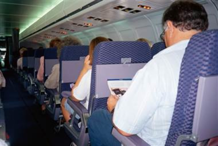 Why do jets hit turbulence in blue skies? Blame gravity waves