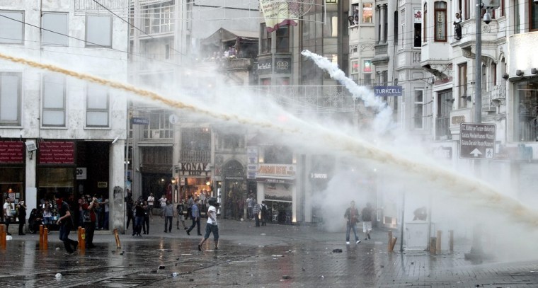 Image: Protest in Istanbul