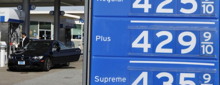 Image: Higher gas prices (© Paul Sakuma / AP)