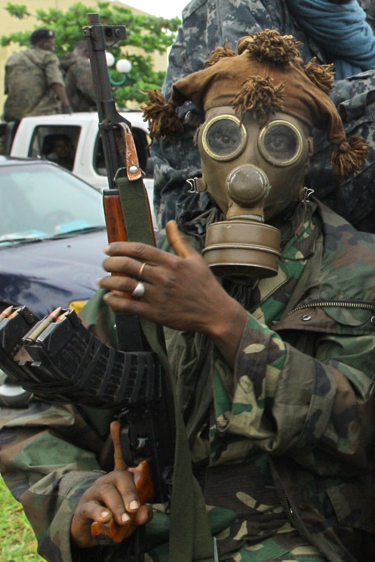 Image: A pro-Ouattara fighter of the FRCI (Repu