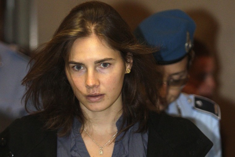 Image: Knox, the U.S. student convicted of murdering her British flatmate in Italy in November 2007, arrives at the court during her appeal trial session in Perugia