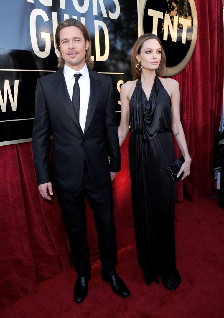 Image: 18th Annual Screen Actors Guild Awards - Red Carpet