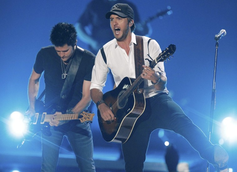 Image: Luke Bryan performs at the 2012 CMT Music Awards in Nashville