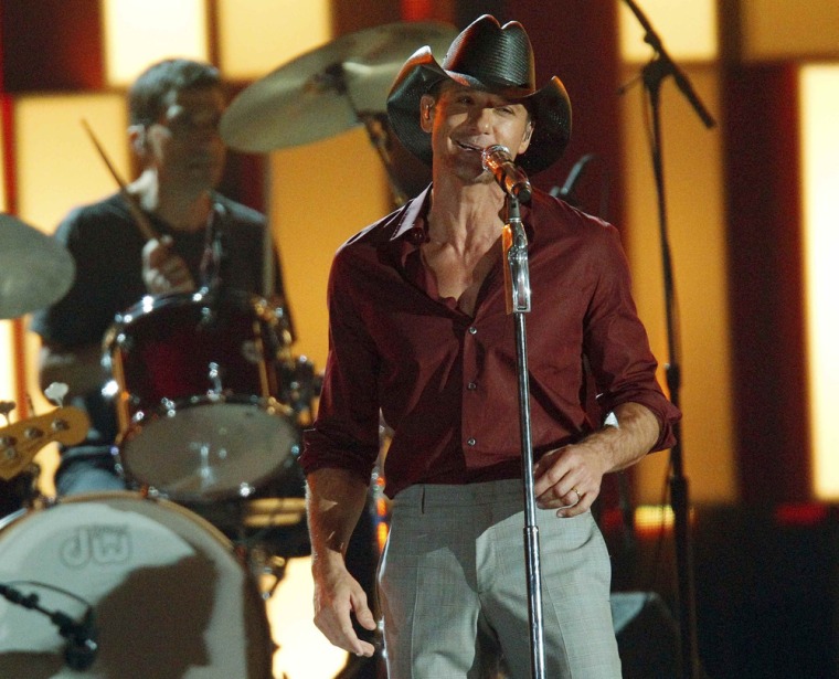 Image: Tim McGraw performs \"Southern Girl\" at the 47th Country Music Association Awards in Nashville