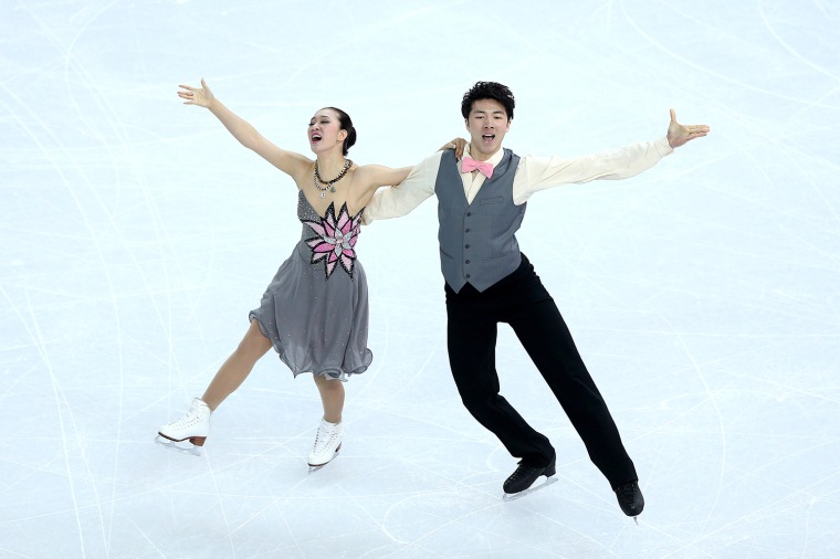 Image: Figure Skating - Winter Olympics Day 1