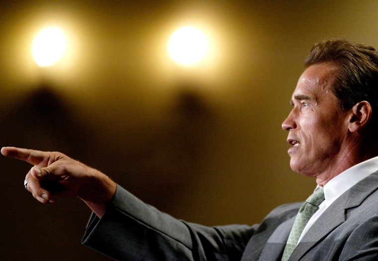Image: Governor-elect Schwarzenegger Addresses Media
