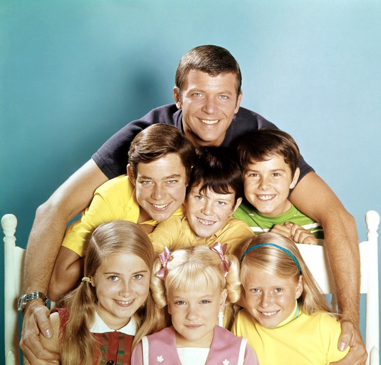 Image: THE BRADY BUNCH, (top): Robert Reed, (middle row, l to r): Barry Williams, Mike Lookinland, Christop