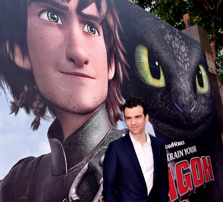 Image: Premiere Of Twentieth Century Fox And DreamWorks Animation \"How To Train Your Dragon 2\" - Red Carpet