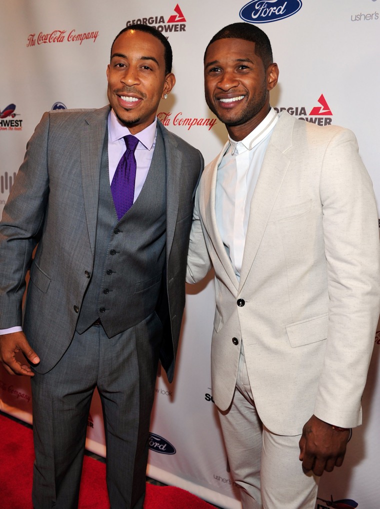 Image: Usher &amp; Usher's New Look Celebrates 15th Anniversary At The President's Circle Awards Luncheon