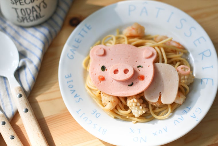 Peppa Pig Lunch Box -  Singapore