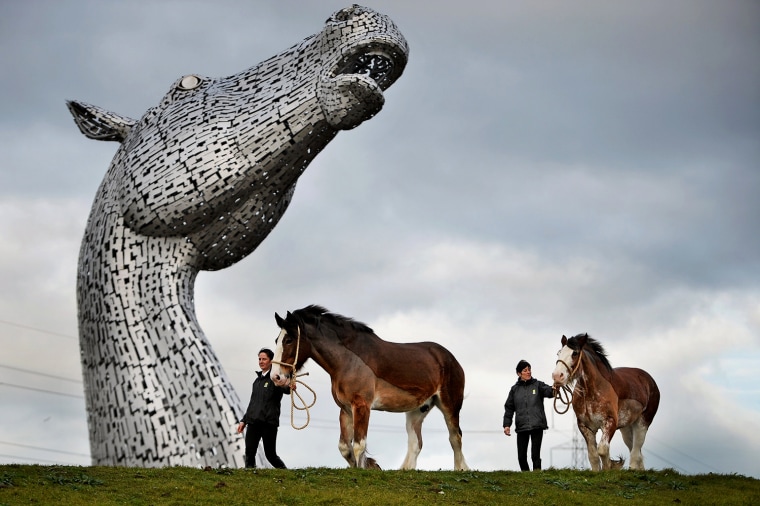 Image: *** BESTPIX *** Completion Of The World's Largest Of Equine Sculptures