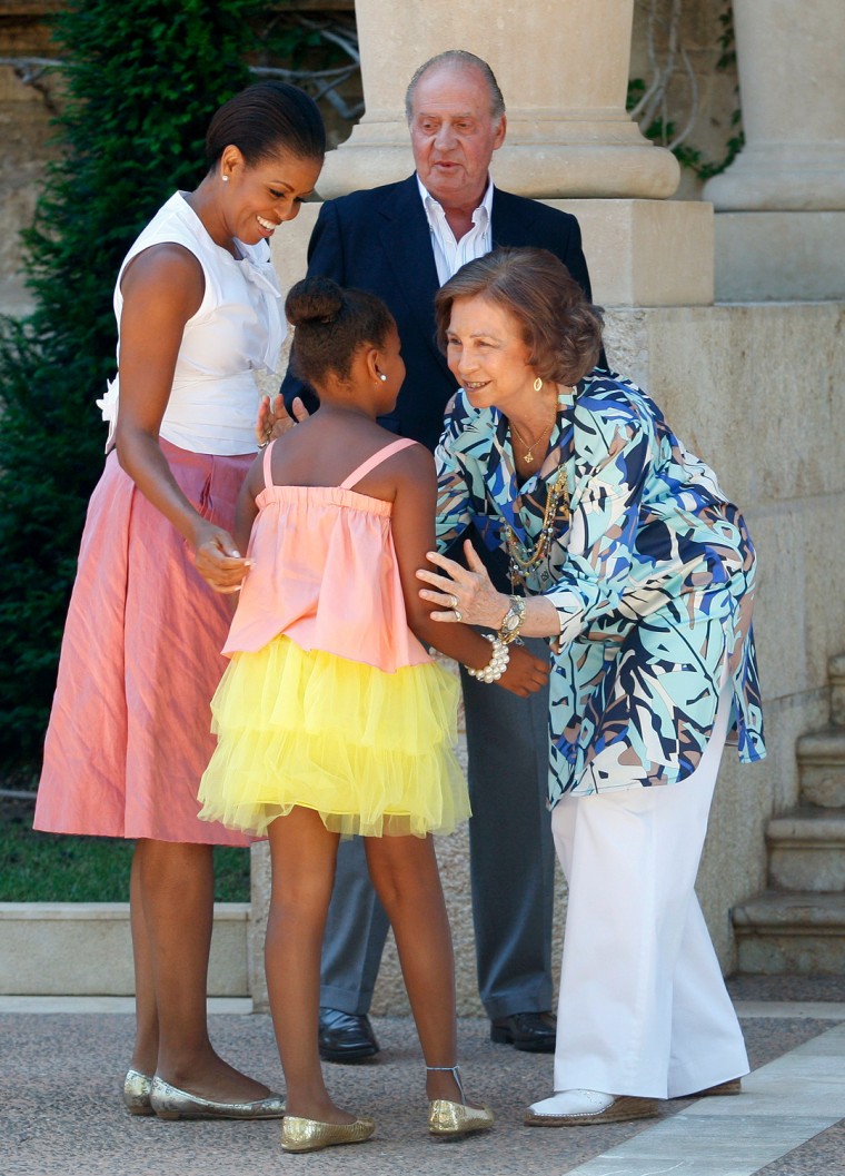 Image: Michelle Obama, Sasha Obama, King Juan Carlos, Queen Sofia