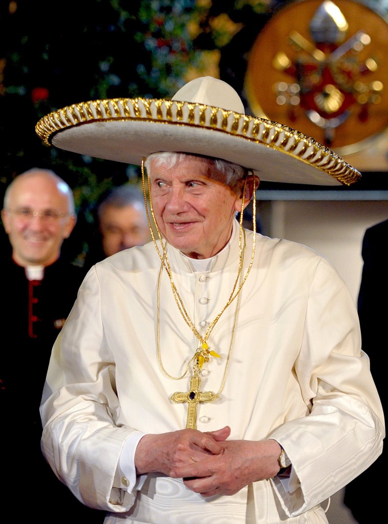Image: MEXICO-VATICAN-RELIGION-POPE-RESIGN-FILES