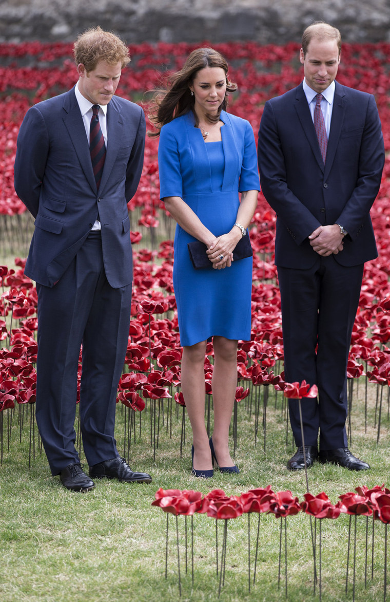 Image: Duke And Duchess Of Cambridge And Prince Harry Visit Tower Of London's Ceramic Poppy Field