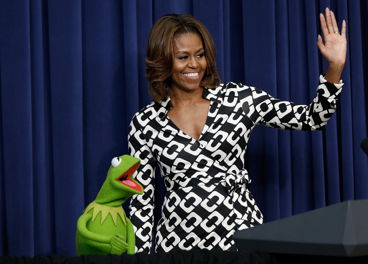 Image: The First Lady And Joint Chiefs Chairman Dempsey Host Screening Of Muppets Most Wanted