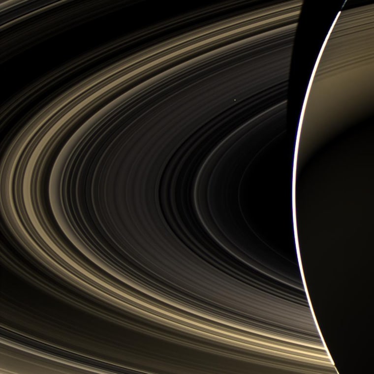 Image: SPACE-SATURN-VENUS-RINGS